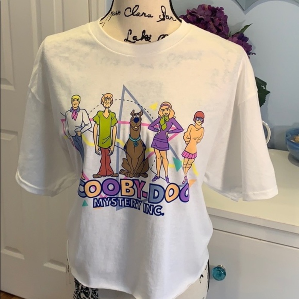 Scooby Doo and the Gang Crop Top Juniors L - Picture 4 of 7